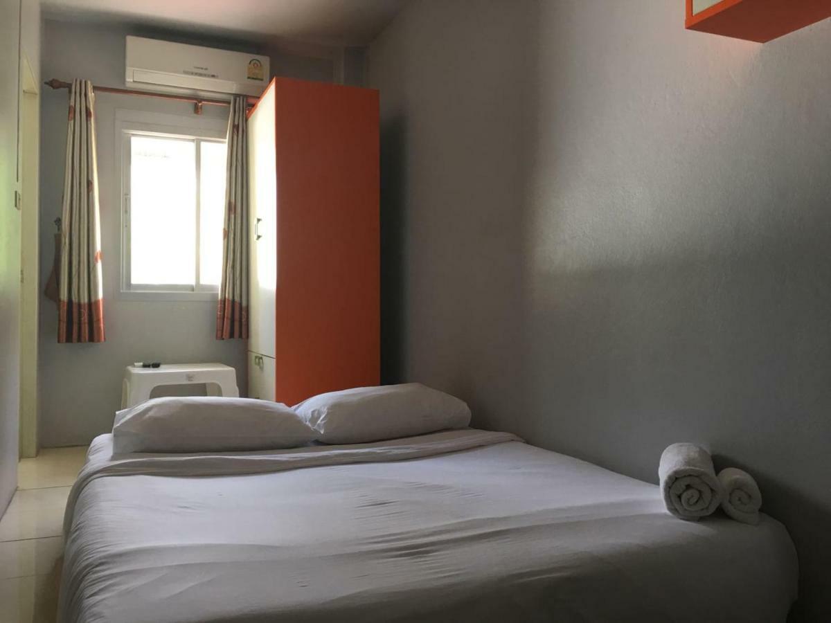 Luna Guesthouse And Travel Rawai Екстериор снимка